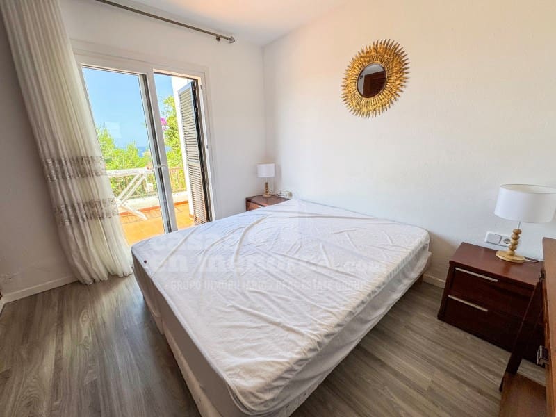 2 bedroom Apartment for sale in Alayor / Alaior with pool - € 375,000 (Ref: 9899278)