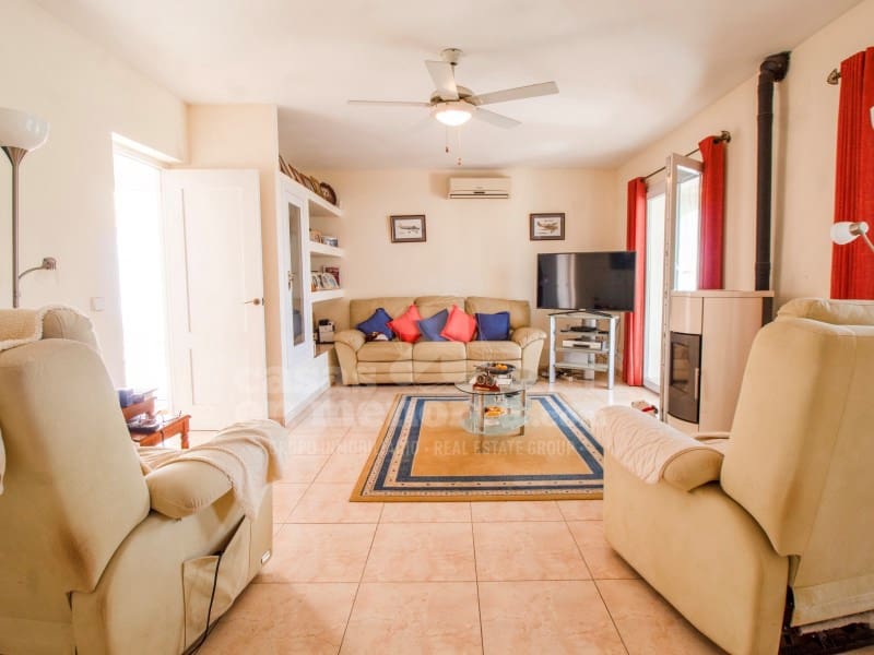 4 Zimmer Villa zu verkaufen in Binibeca mit Pool Garage - 950.000 € (Ref: 9899279)