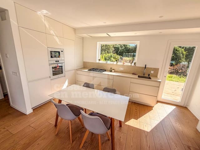 3 sypialnia Finka/Dom wiejski na sprzedaż w Cala Blanca, Ciutadella de Menorca z basenem - 595 000 € (Ref: 9910409)