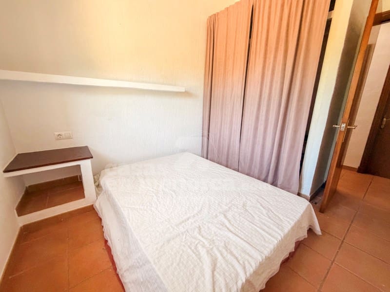 4 Zimmer Finca/Landgut zu verkaufen in Cala Morell - 670.000 € (Ref: 9912763)