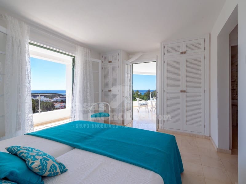 3 sovrum Villa till salu i Sant Tomas med pool garage - 2 700 000 € (Ref: 9912764)