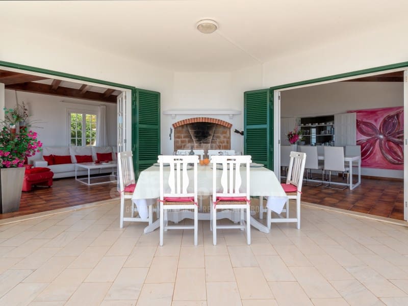 3 sovrum Villa till salu i Sant Tomas med pool garage - 2 700 000 € (Ref: 9912764)