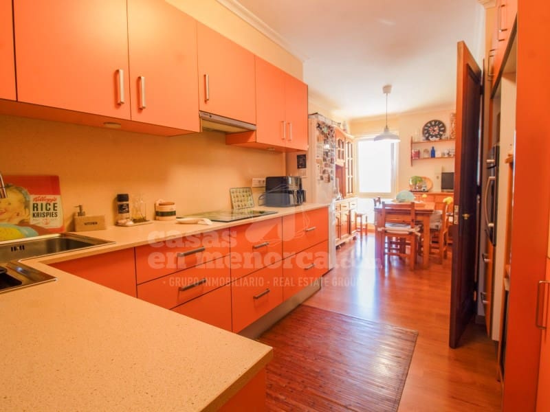 4 bedroom Flat for sale in Mahon / Mao with pool - € 586,000 (Ref: 9920074)