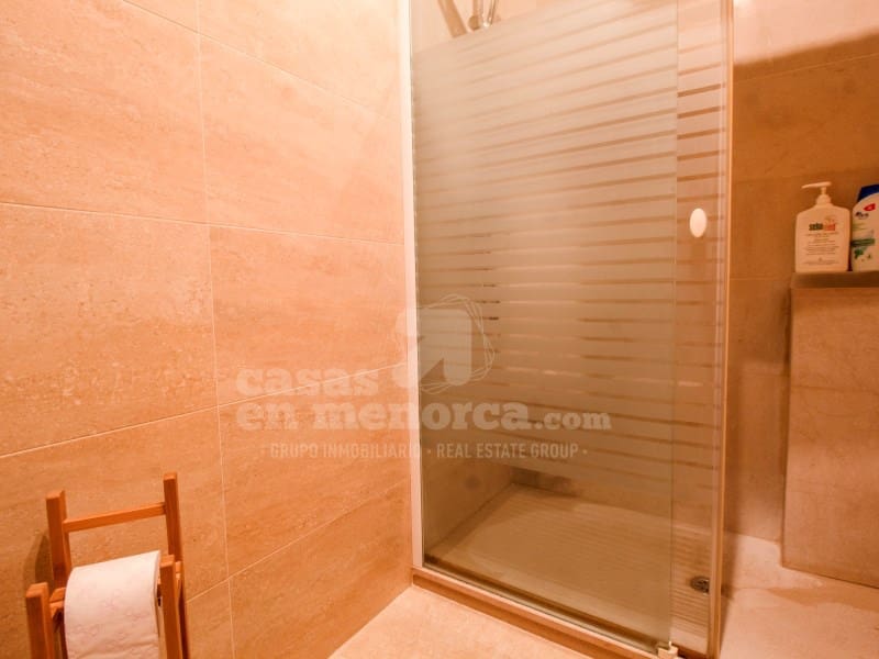 4 bedroom Flat for sale in Mahon / Mao with pool - € 586,000 (Ref: 9920074)