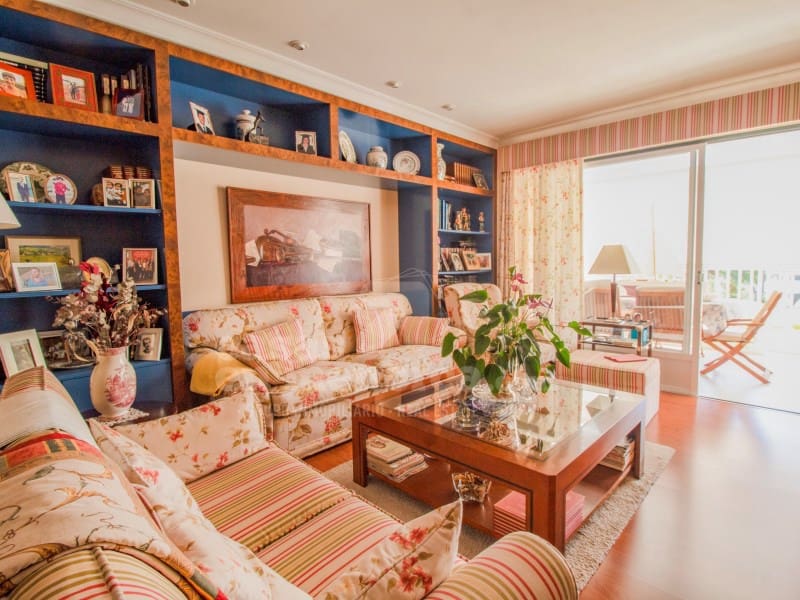 4 bedroom Flat for sale in Mahon / Mao with pool - € 586,000 (Ref: 9920074)