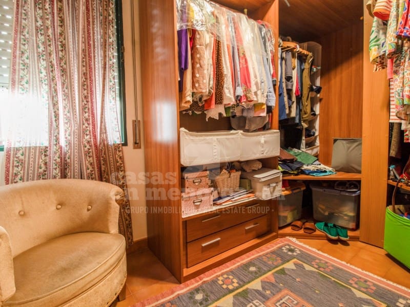 4 bedroom Flat for sale in Mahon / Mao with pool - € 586,000 (Ref: 9920074)