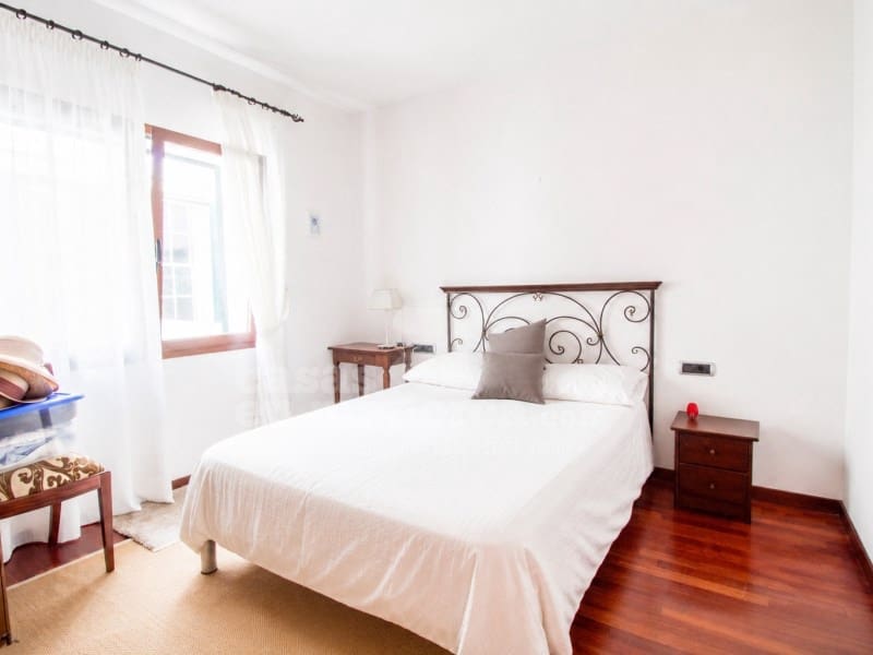 2 sypialnia Mieszkanie na sprzedaż w Mahon / Mao - 450 000 € (Ref: 9922285)