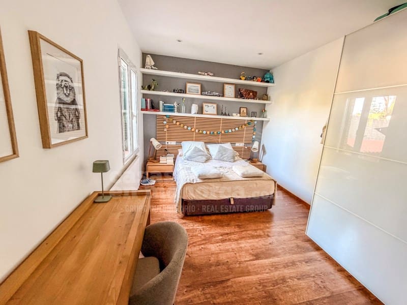 2 quarto Casa em Banda para venda em Cala Blanca com garagem - 650 000 € (Ref: 9922287)