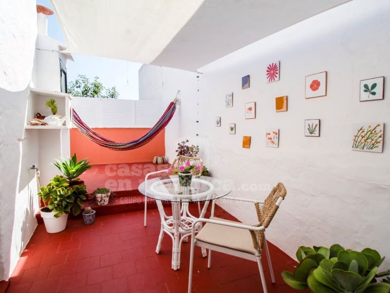 2 soveværelse Byhus til salg i Mahon / Mao - € 350.000 (Ref: 9953900)