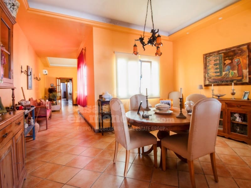 4 soverom Hus til salgs i Mahon / Mao med svømmebasseng - € 795 000 (Ref: 9953901)