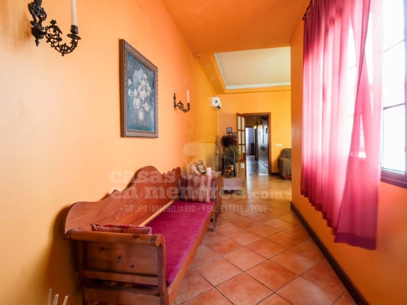 4 soverom Hus til salgs i Mahon / Mao med svømmebasseng - € 795 000 (Ref: 9953901)