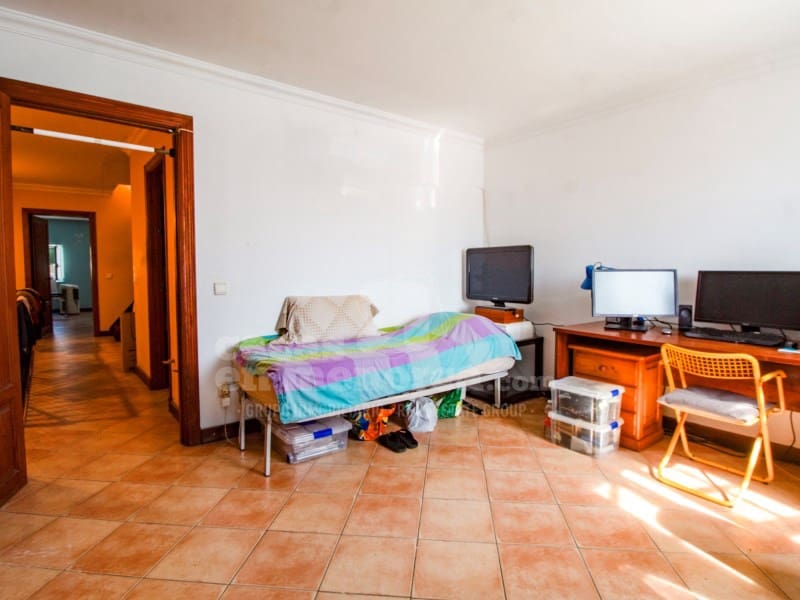 4 soverom Hus til salgs i Mahon / Mao med svømmebasseng - € 795 000 (Ref: 9953901)