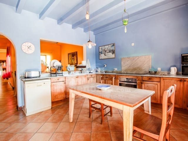 4 sovrum Hus till salu i Mahón / Maó med pool - 795 000 € (Ref: 9953901)