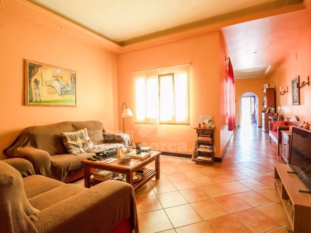 4 sovrum Hus till salu i Mahón / Maó med pool - 795 000 € (Ref: 9953901)