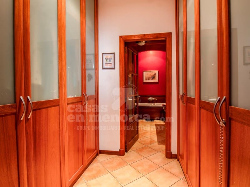 4 soverom Hus til salgs i Mahon / Mao med svømmebasseng - € 795 000 (Ref: 9953901)