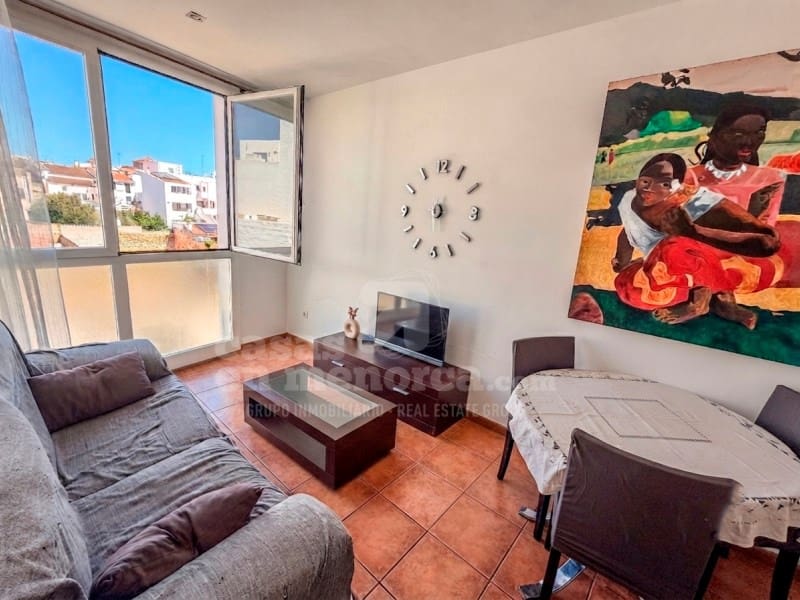 2 soveværelse Lejlighed til salg i Ciutadella de Menorca - € 250.000 (Ref: 9953902)