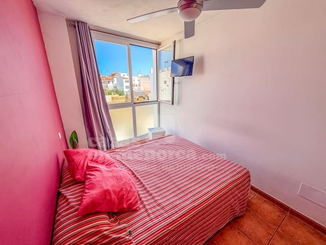2 soveværelse Lejlighed til salg i Ciutadella, Ciutadella de Menorca - € 250.000 (Ref: 9953902)