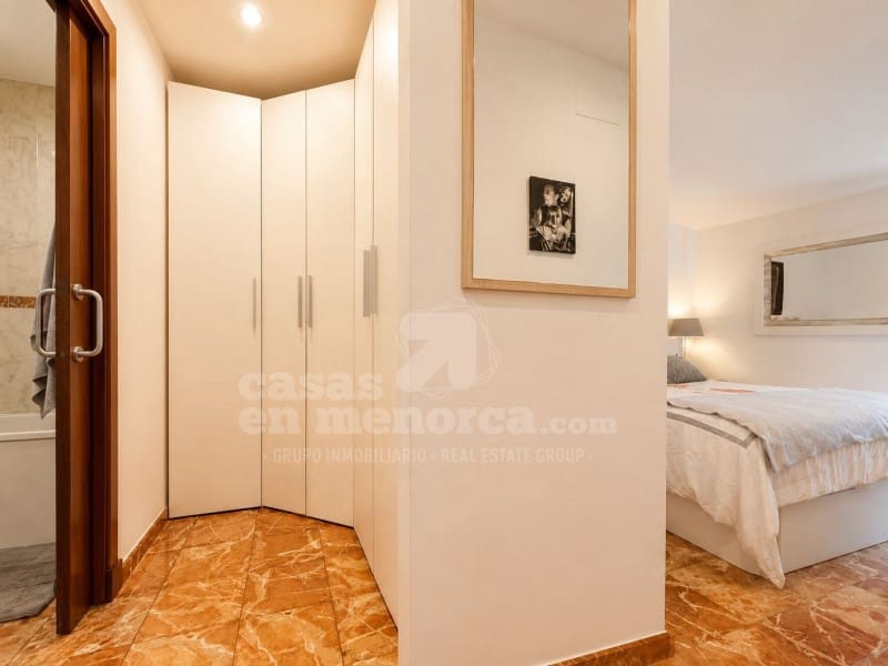 4 bedroom Flat for sale in Ciutadella de Menorca with garage - € 575,000 (Ref: 9959403)