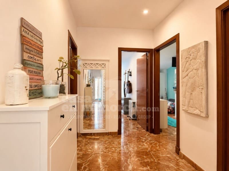 4 bedroom Flat for sale in Ciutadella de Menorca with garage - € 575,000 (Ref: 9959403)