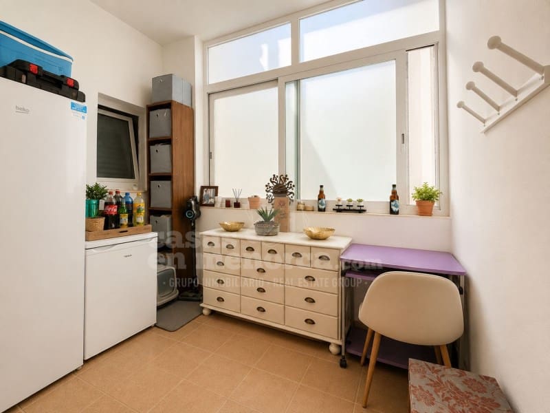 4 bedroom Flat for sale in Ciutadella de Menorca with garage - € 575,000 (Ref: 9959403)