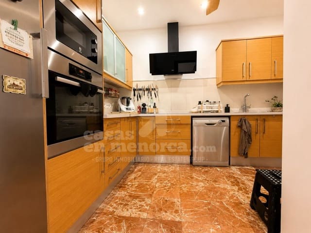 4 soveværelse Lejlighed til salg i Ciutadella, Ciutadella de Menorca med garage - € 575.000 (Ref: 9959403)