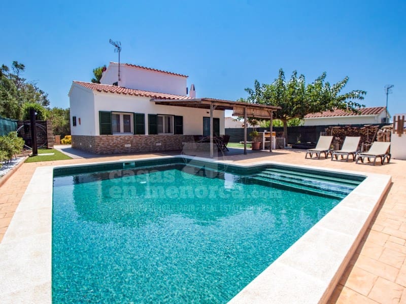 3 bedroom Villa for sale in Cala'n Porter with pool garage - € 780,000 (Ref: 9962321)