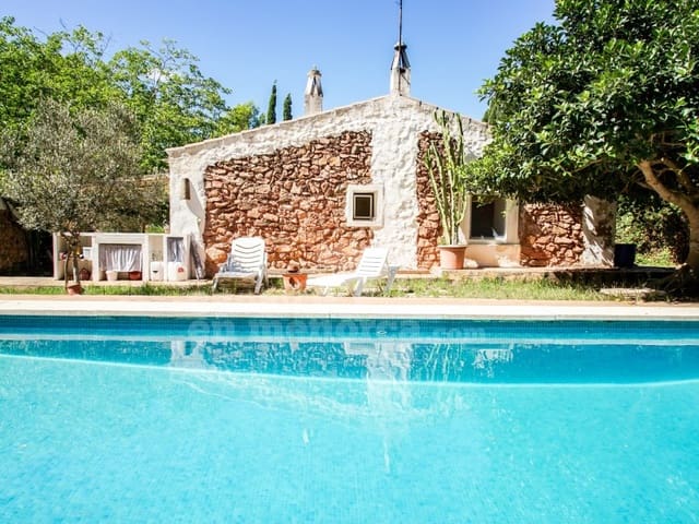 4 soveværelse Finca/Landehus til salg i Serra Morena, Mahón / Maó med swimmingpool - € 1.150.000 (Ref: 9962323)