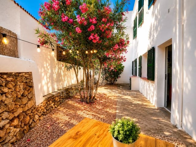 2 soverom Leilighet til salgs i Ciutadella, Ciutadella de Menorca - € 394 900 (Ref: 9966322)
