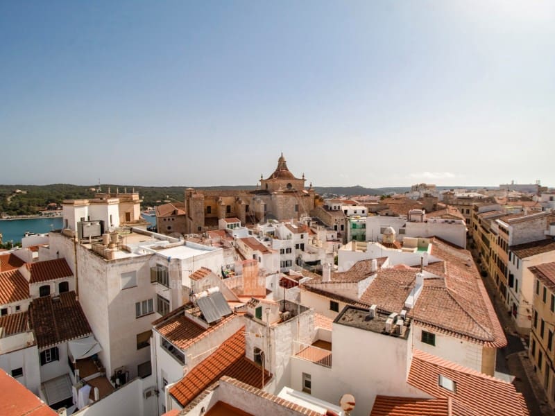 6 soveværelse Byhus til salg i Mahon / Mao - € 995.000 (Ref: 9970295)