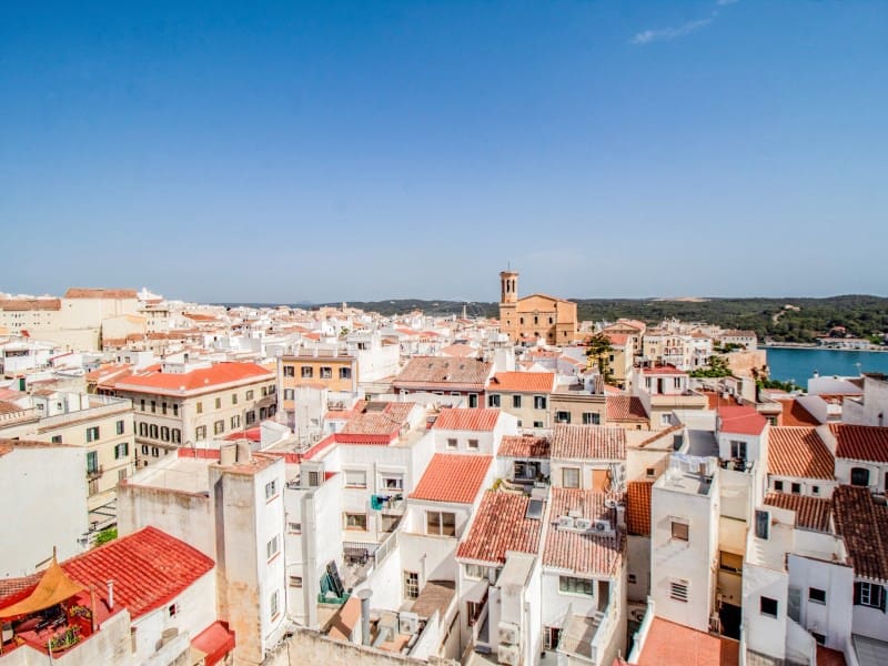 6 soveværelse Byhus til salg i Mahon / Mao - € 995.000 (Ref: 9970295)