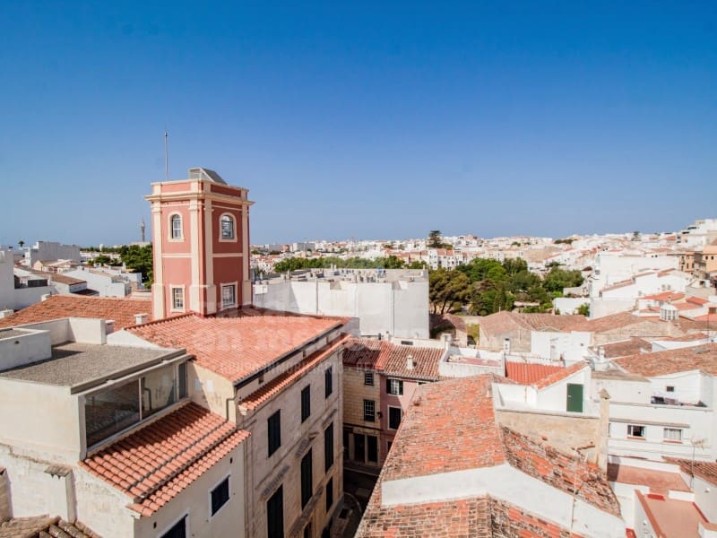 6 soveværelse Byhus til salg i Mahon / Mao - € 995.000 (Ref: 9970295)