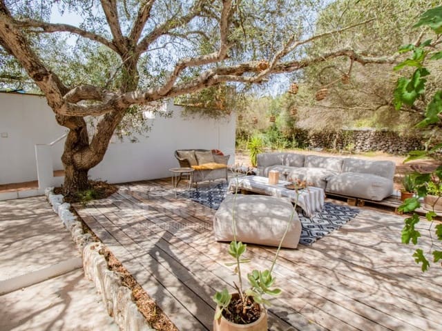 4 slaapkamer Finca/Landhuis te koop in San Luis / Sant Lluís met zwembad - € 795.000 (Ref: 9970296)