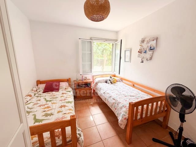 3 soverom Villa til salgs i Cala Blanca, Ciutadella de Menorca - € 550 000 (Ref: 9972990)