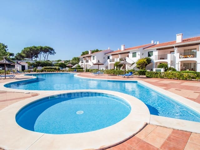 Apartamento de 2 habitaciones en Port d'Addaia, Es Mercadal en venta con piscina - 339.000 € (Ref: 9972992)