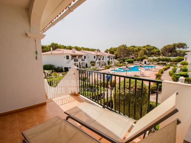 Apartamento de 2 habitaciones en Port d'Addaia, Es Mercadal en venta con piscina - 339.000 € (Ref: 9972992)