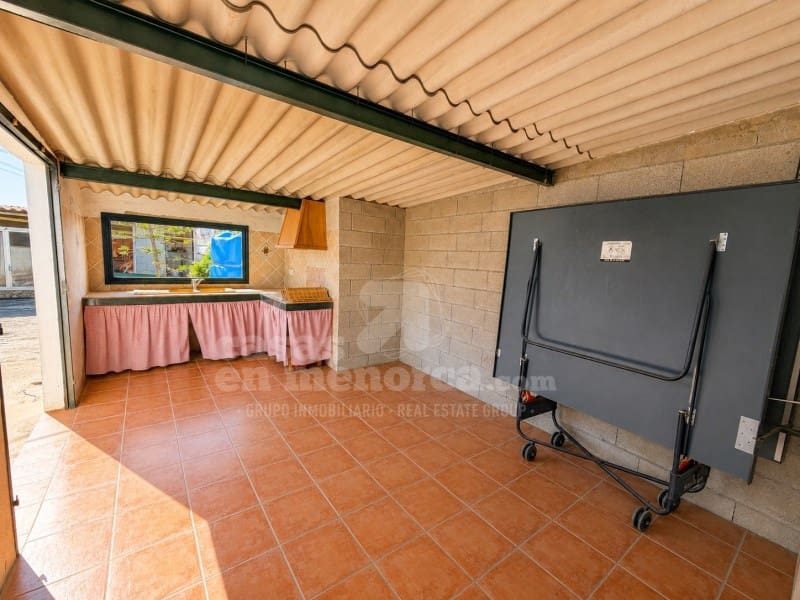 3 soveværelse Finca/Landehus til salg i Ciutadella de Menorca med swimmingpool garage - € 635.000 (Ref: 9974995)