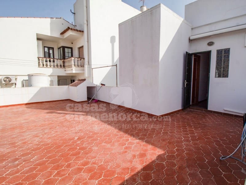 4 bedroom Townhouse for sale in Es Castell with garage - € 495,000 (Ref: 9974996)