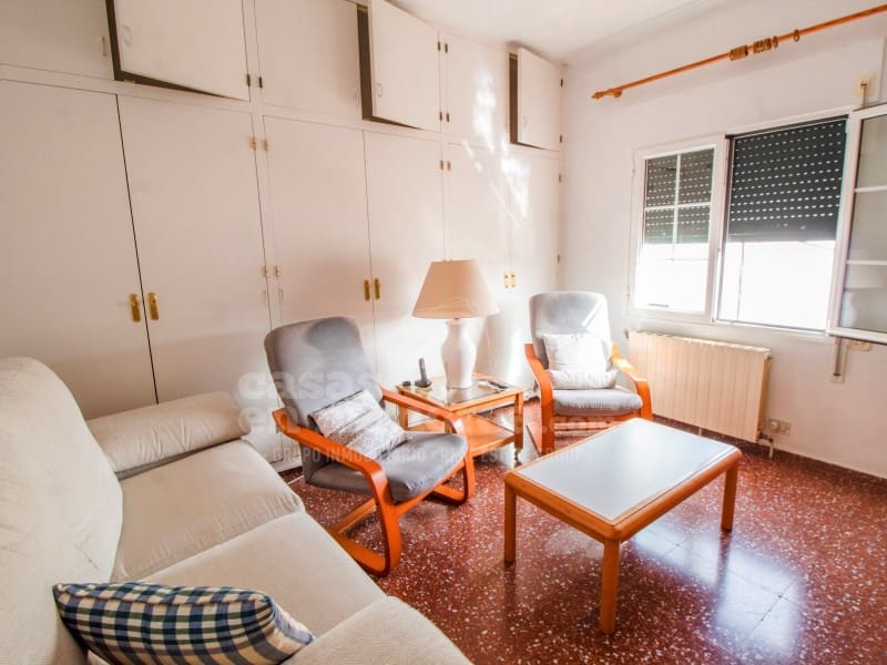 4 bedroom Townhouse for sale in Es Castell with garage - € 495,000 (Ref: 9974996)
