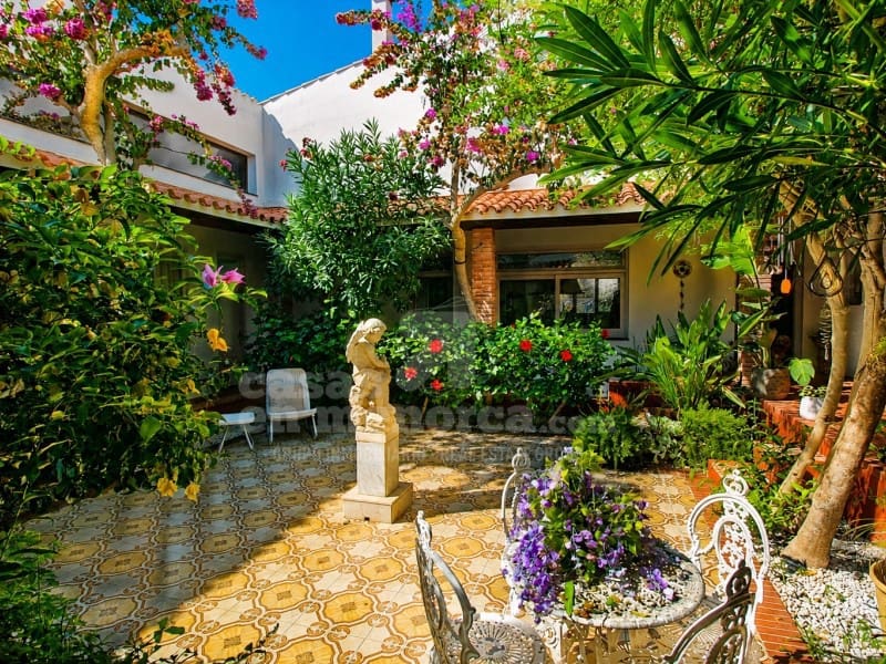 7 soveværelse Villa til salg i Mahon / Mao med swimmingpool garage - € 1.975.000 (Ref: 9983005)