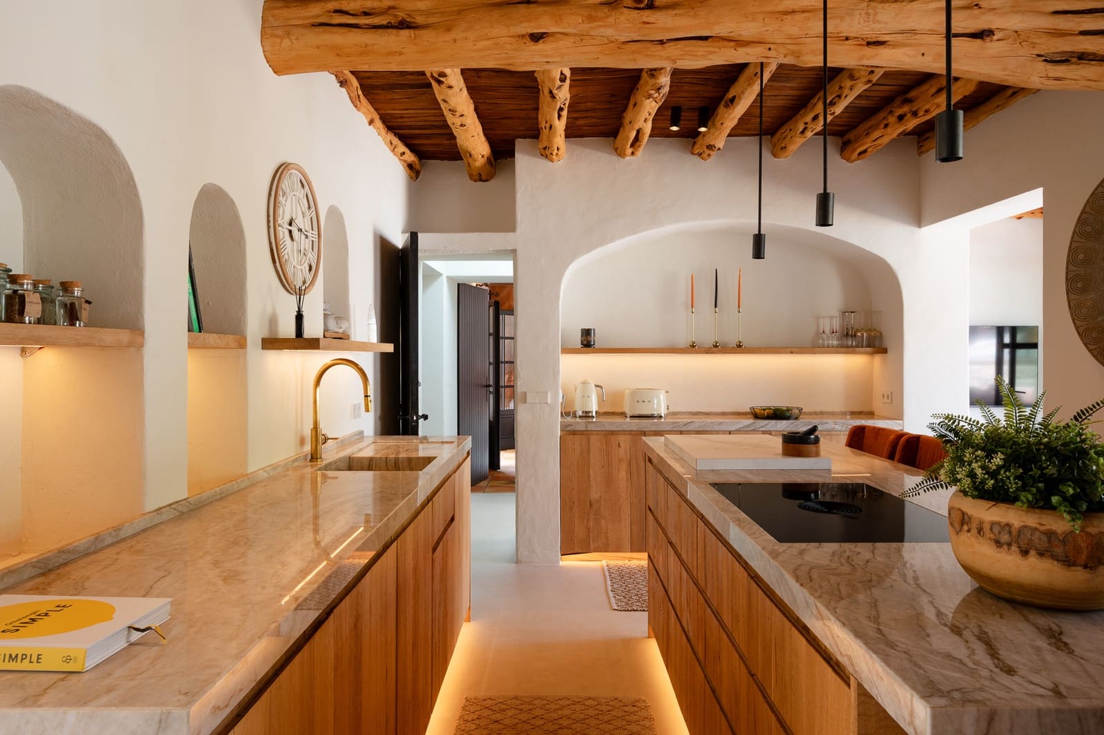 5 bedroom Villa for sale in Cala Salada with pool garage - € 3,495,000 (Ref: 9815184)