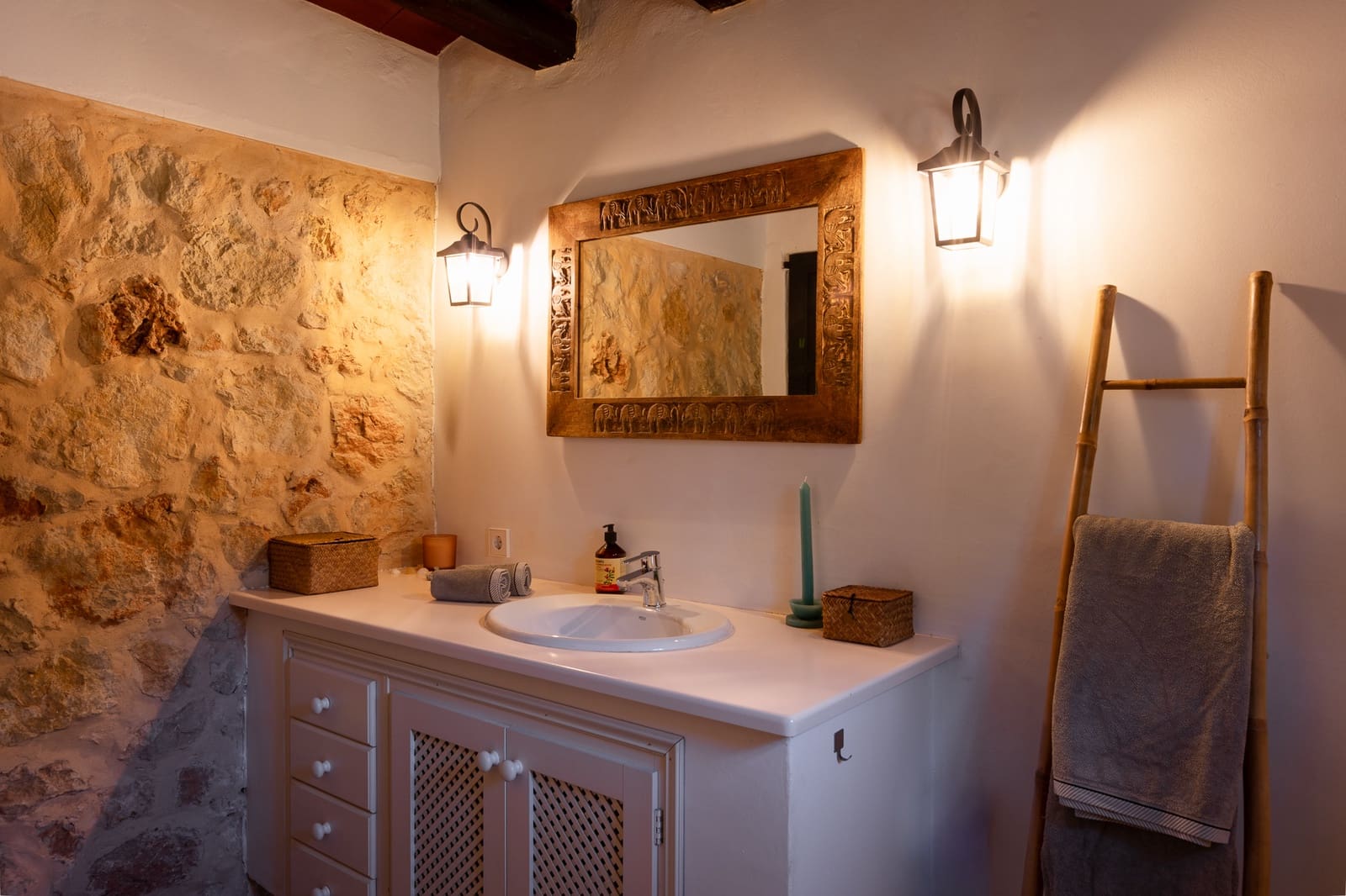 5 bedroom Villa for sale in Cala Salada with pool garage - € 3,495,000 (Ref: 9815184)