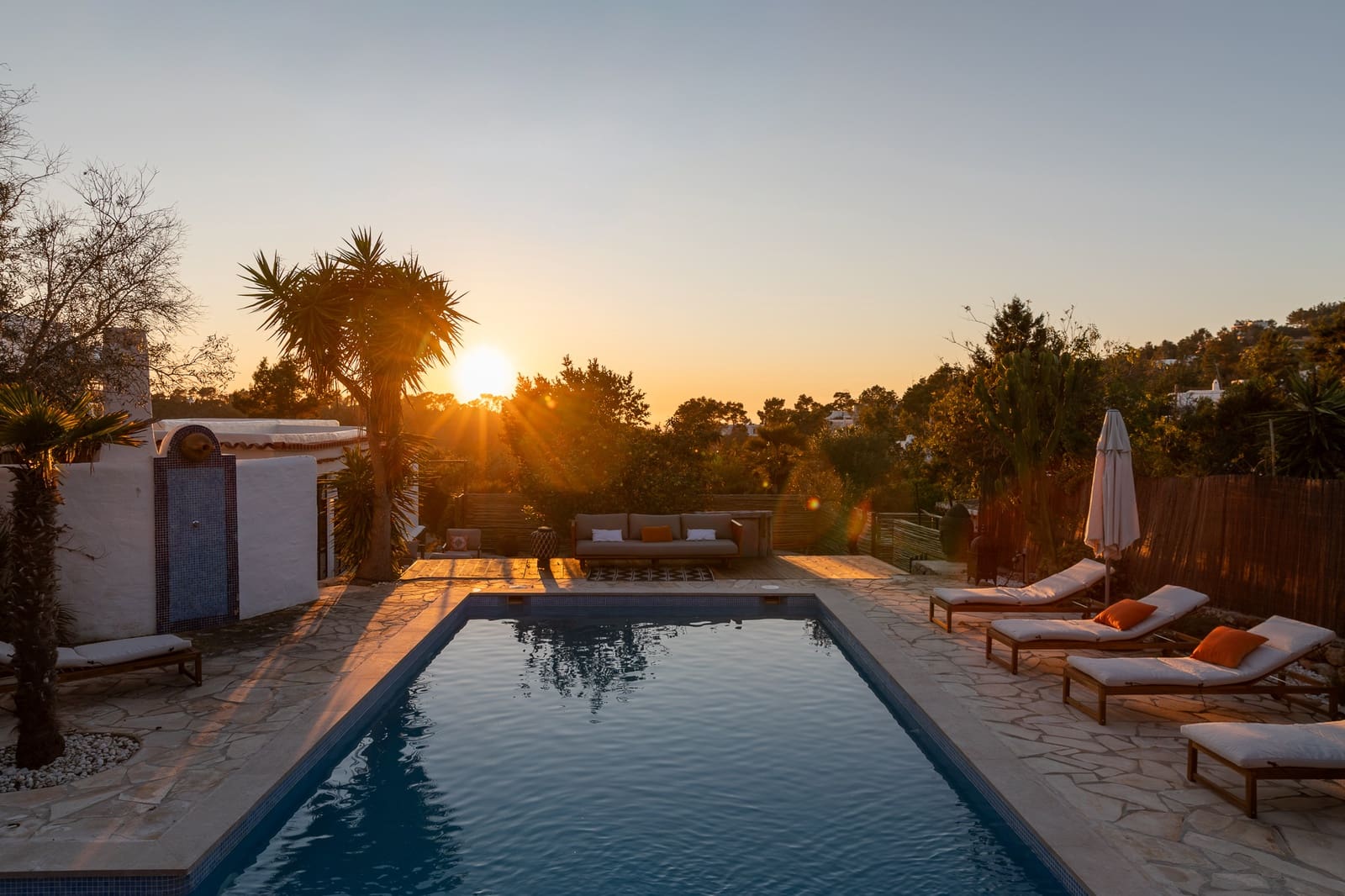 5 bedroom Villa for sale in Cala Salada with pool garage - € 3,495,000 (Ref: 9815184)