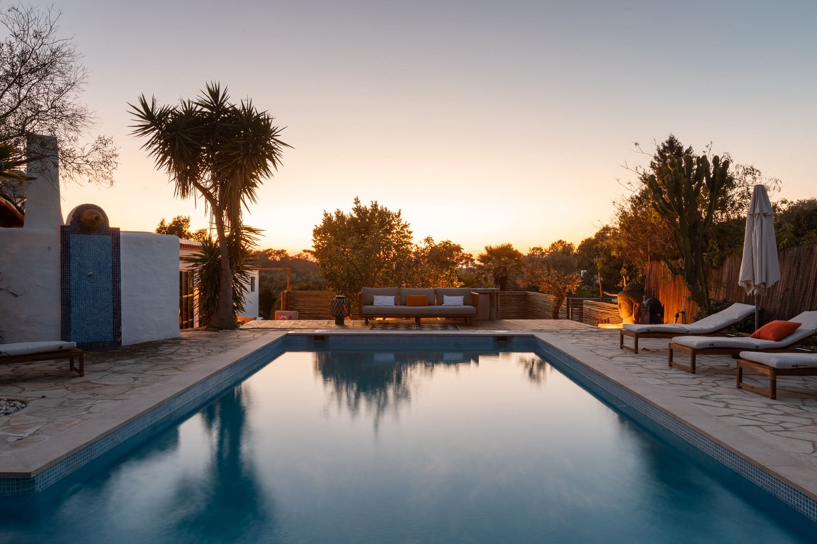 5 bedroom Villa for sale in Cala Salada with pool garage - € 3,495,000 (Ref: 9815184)