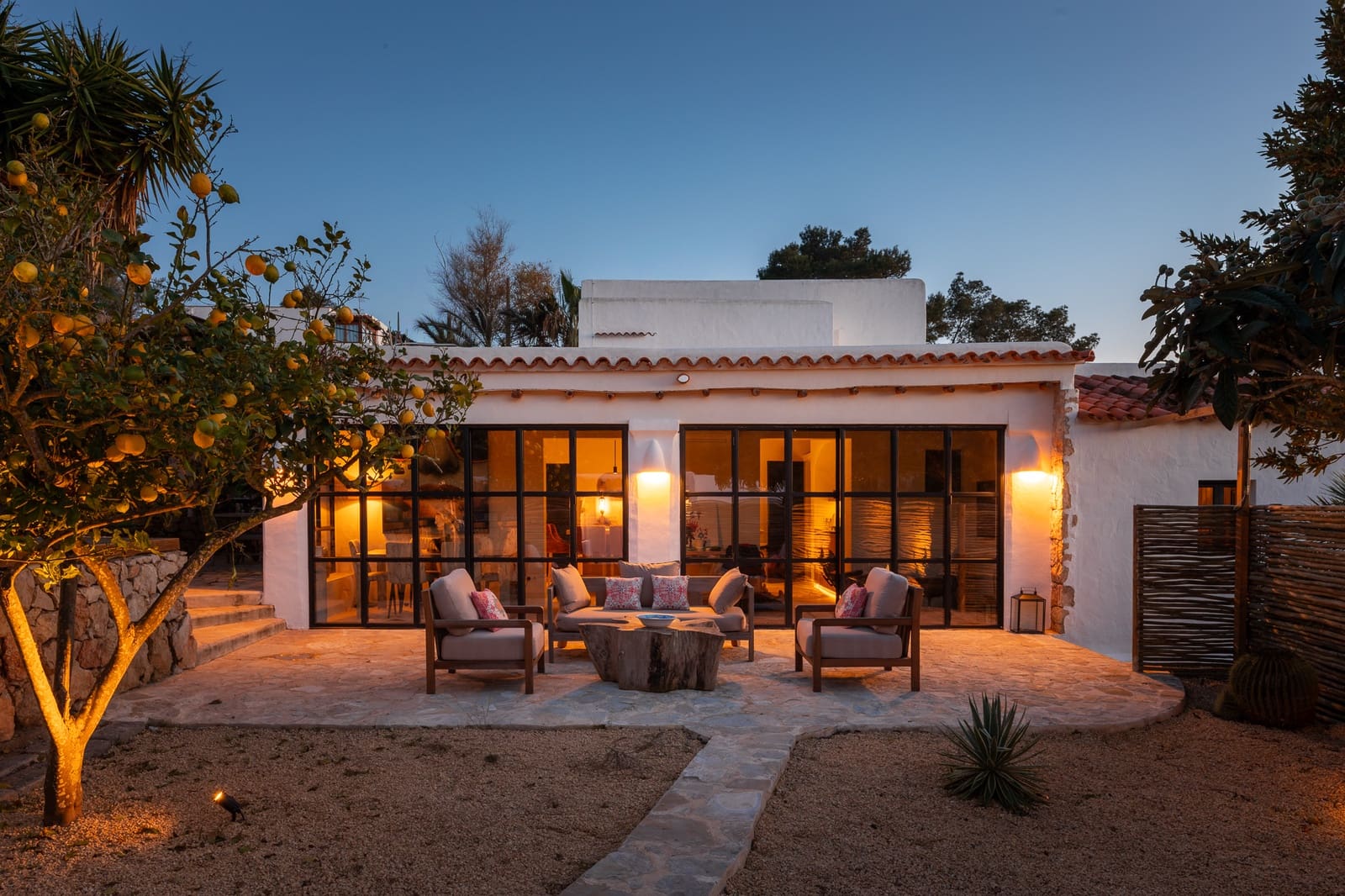 5 bedroom Villa for sale in Cala Salada with pool garage - € 3,495,000 (Ref: 9815184)