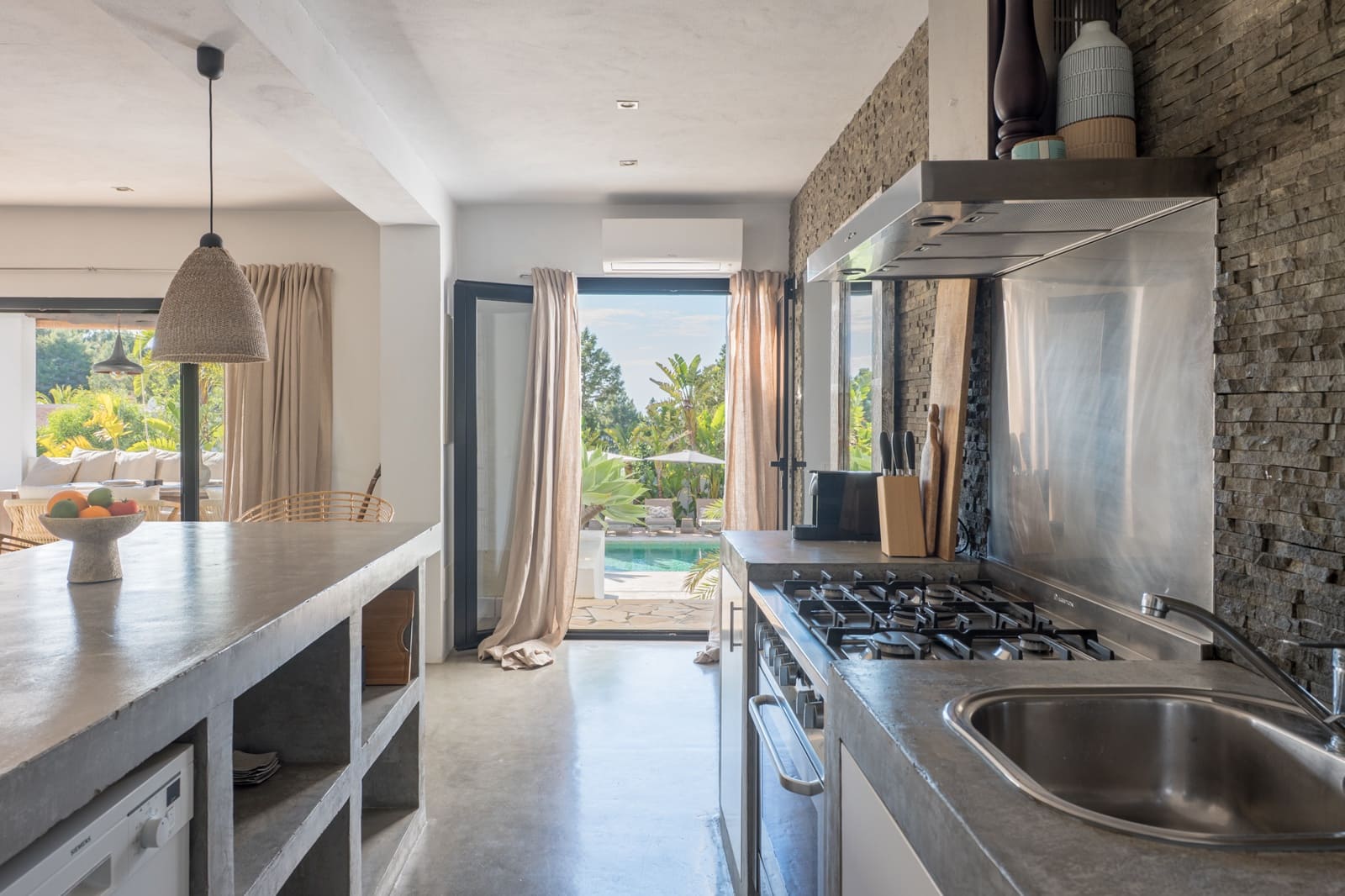 4 bedroom Finca/Country House for sale in Sant Antoni de Portmany with pool - € 3,200,000 (Ref: 9841026)