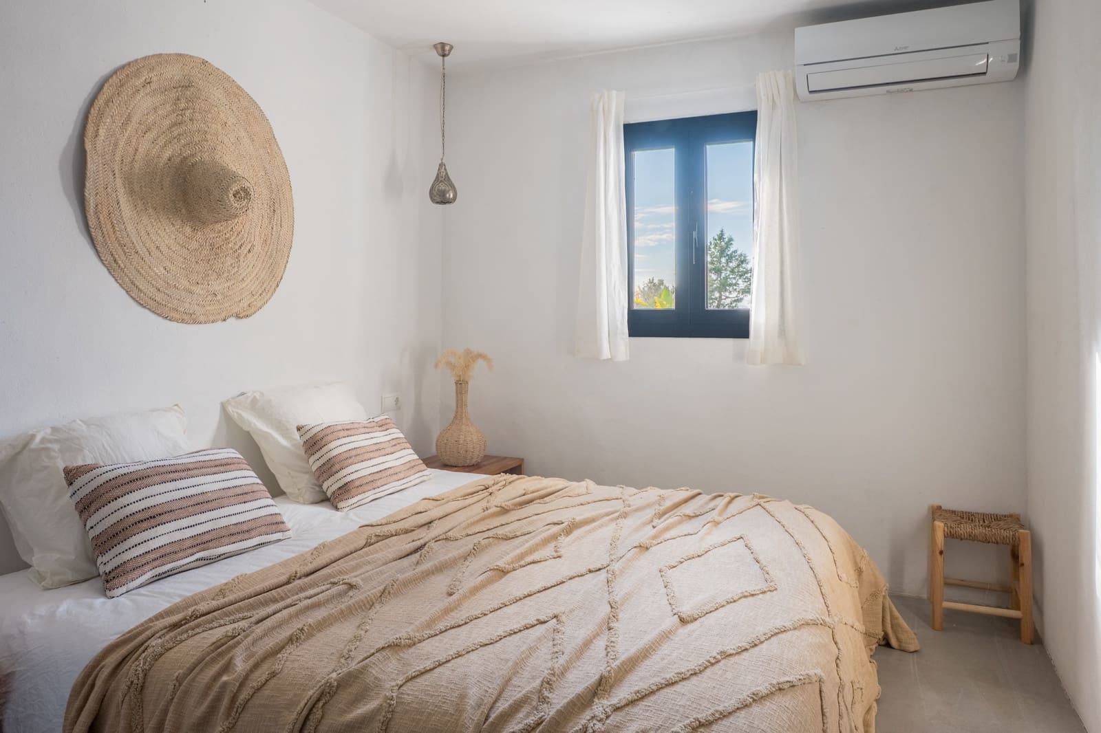 4 bedroom Finca/Country House for sale in Sant Antoni de Portmany with pool - € 3,200,000 (Ref: 9841026)