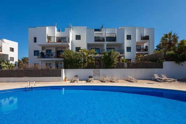 3 slaapkamer Strandappartement te koop in Cala Tarida, San Jose / Sant Josep de Sa Talaia met zwembad garage - € 630.000 (Ref: 9916348)