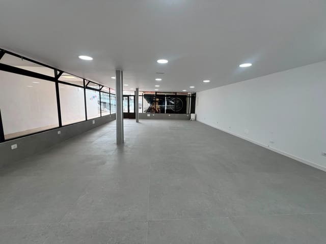 Kontor att hyra i San Bartolomé de Tirajana - 1 800 € (Ref: 10004186)