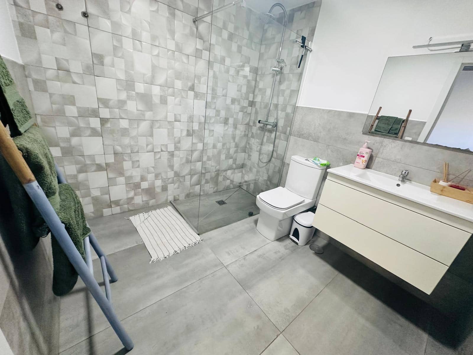 2 makuuhuone Asunto vuokrattavana paikassa San Bartolome de Tirajana - 900 € (Ref: 10013357)