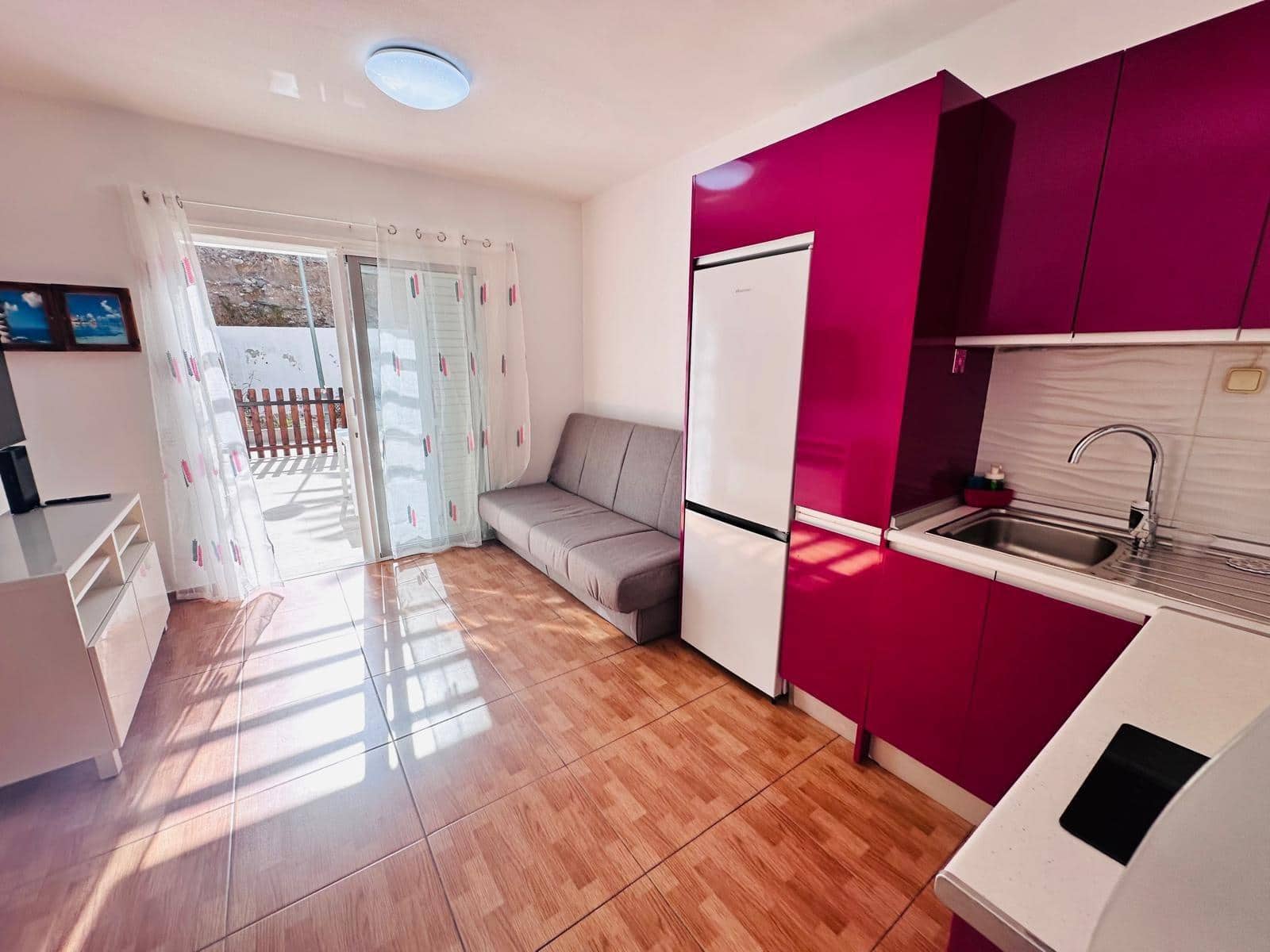 1 sypialnia Apartament do wynajęcia w San Bartolome de Tirajana z basenem - 1 200 € (Ref: 10022495)